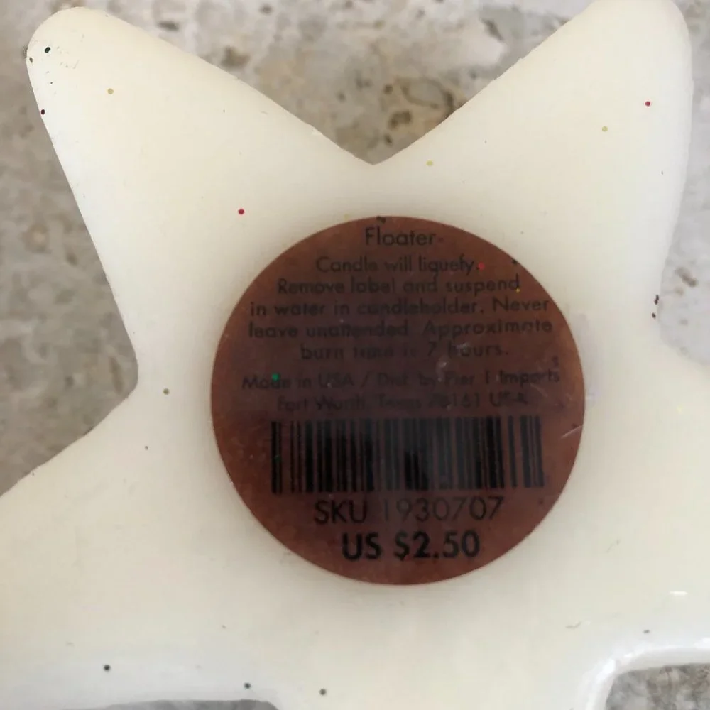 Pier 1 Star Glitter Floating Wax Paraffin Candles White Ivory New NWT 4 in Lot 2